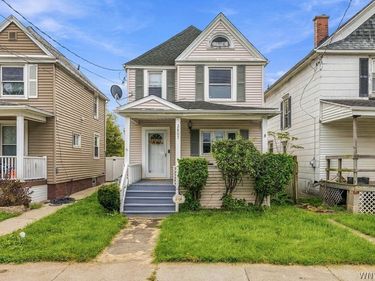 2805 Mckoon Avenue, Niagara Falls, NY 14305