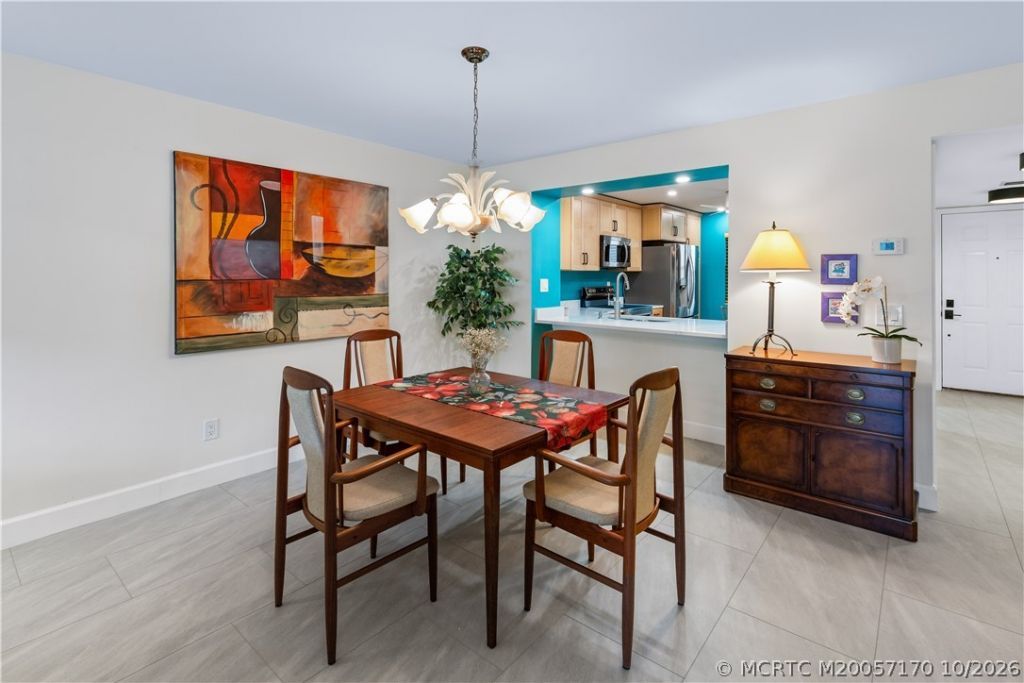 162 SE Saint Lucie Boulevard , Unit 204, Stuart, FL 34996 Photo