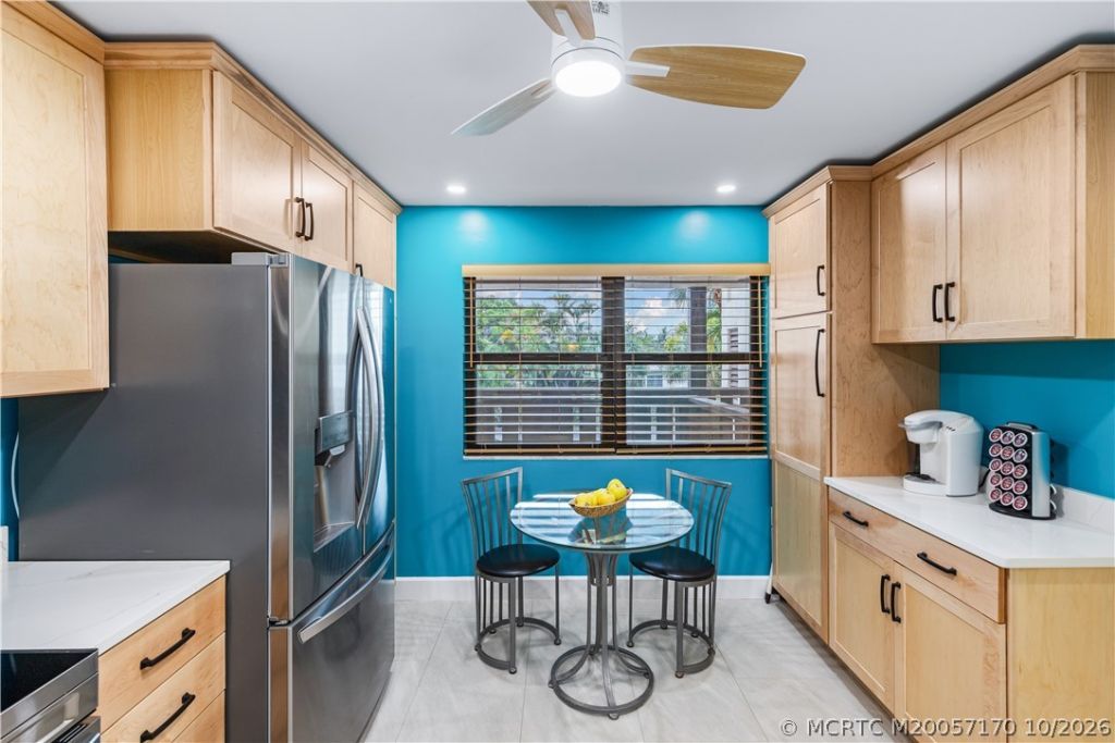 162 SE Saint Lucie Boulevard , Unit 204, Stuart, FL 34996 Photo