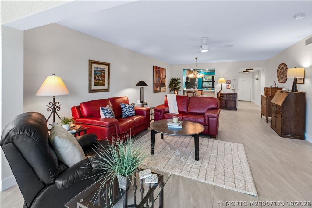 162 SE Saint Lucie Boulevard , Unit 204, Stuart, FL 34996 Photo