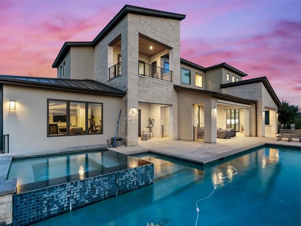 591 Vendemmia BND, Austin, TX 78738