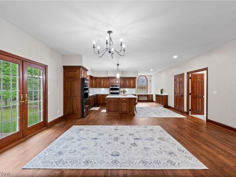 834 Eaton Park Lane, Akron, OH 44303 Photo 17