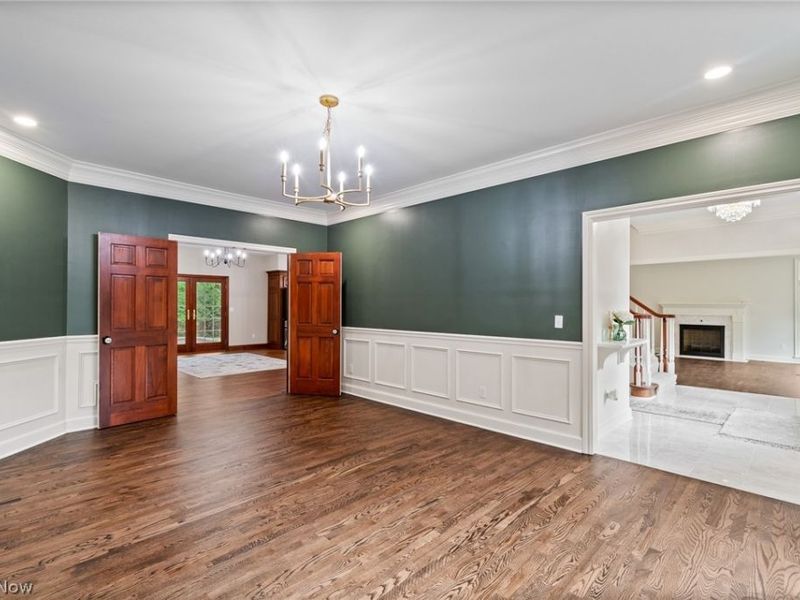 834 Eaton Park Lane, Akron, OH 44303 Photo 6