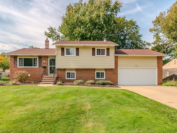 6180 Thunderbird Drive , Mentor, OH 44060