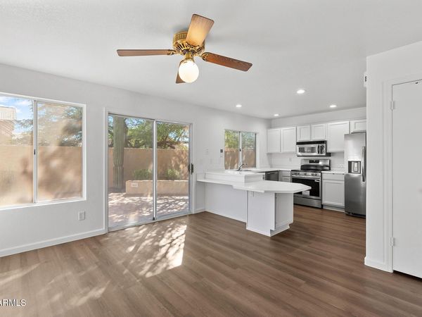 3901 E PARK Avenue, Phoenix, AZ 85044