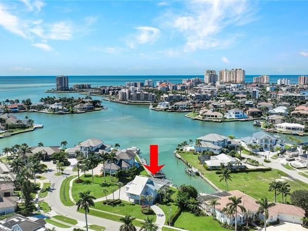 810 Arcadia CT , MARCO ISLAND, FL 34145
