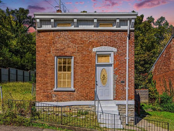 728 W 9th Street, Covington, KY 41011