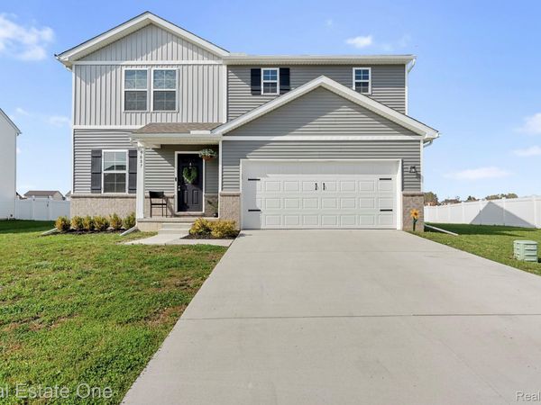 9087 Sandstone Drive , Berlin Township, Mi 48166