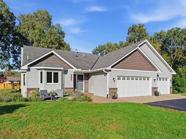 857 Oday Street S, Maplewood, MN 55119