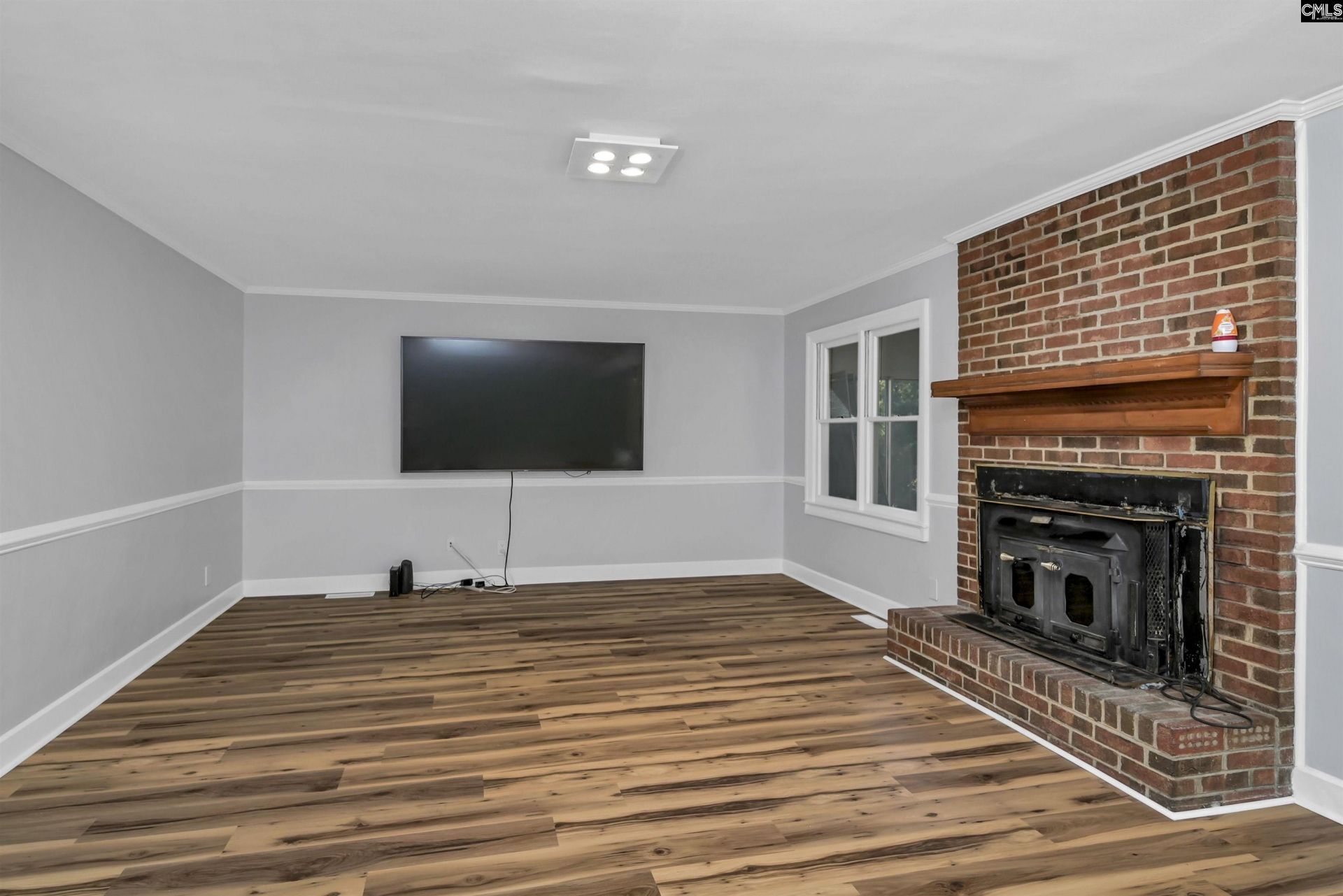 200 Timbercreek Court Photo 10