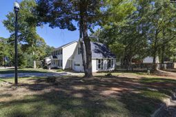 200 Timbercreek Court photo 4