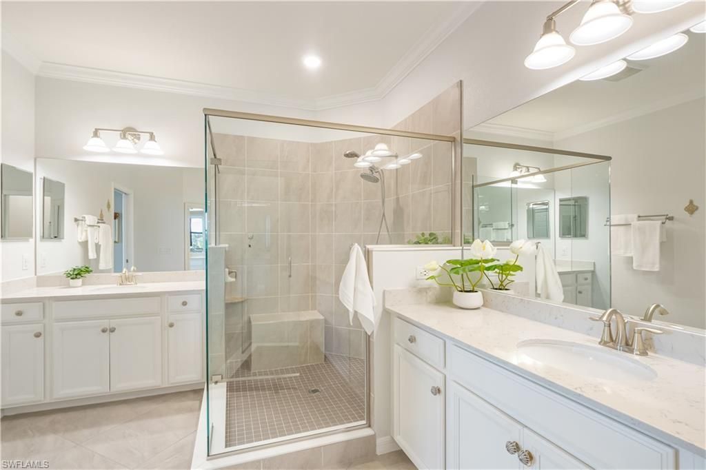 12036 Hawthorn Lake Dr, Unit 202, Fort Myers, FL 33913 Photo