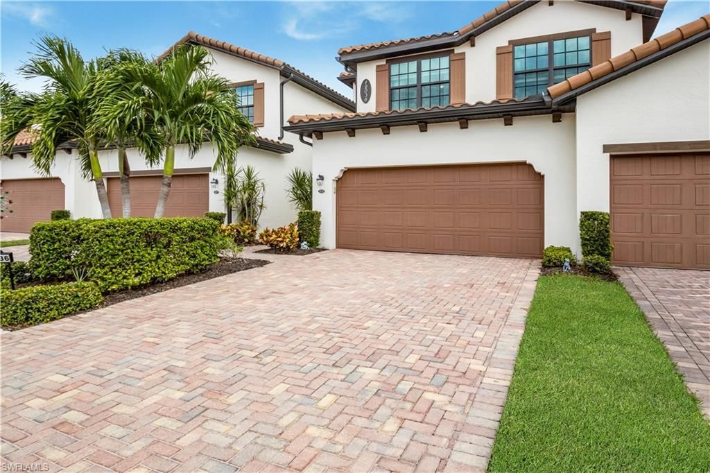 12036 Hawthorn Lake Dr, Unit 202, Fort Myers, FL 33913 Photo