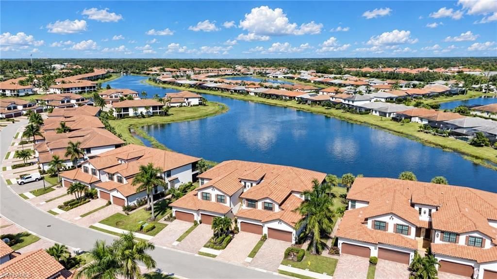 12036 Hawthorn Lake Dr, Unit 202, Fort Myers, FL 33913 Photo