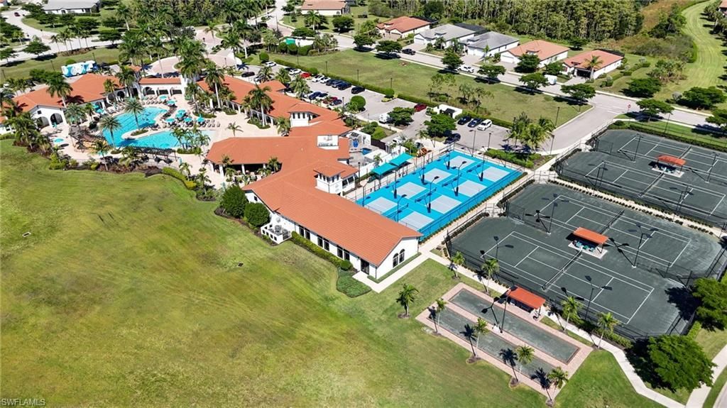 12036 Hawthorn Lake Dr, Unit 202, Fort Myers, FL 33913 Photo