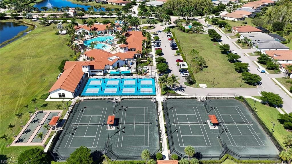 12036 Hawthorn Lake Dr, Unit 202, Fort Myers, FL 33913 Photo