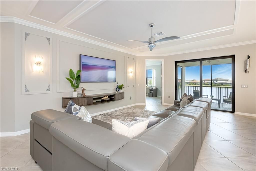12036 Hawthorn Lake Dr, Unit 202, Fort Myers, FL 33913 Photo