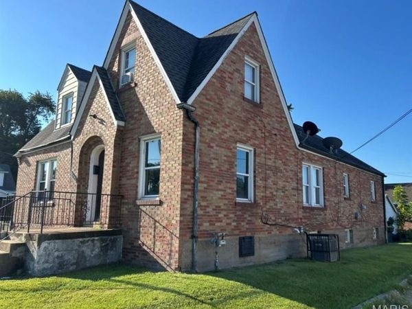 1844 McLaran Avenue , St Louis, MO 63147
