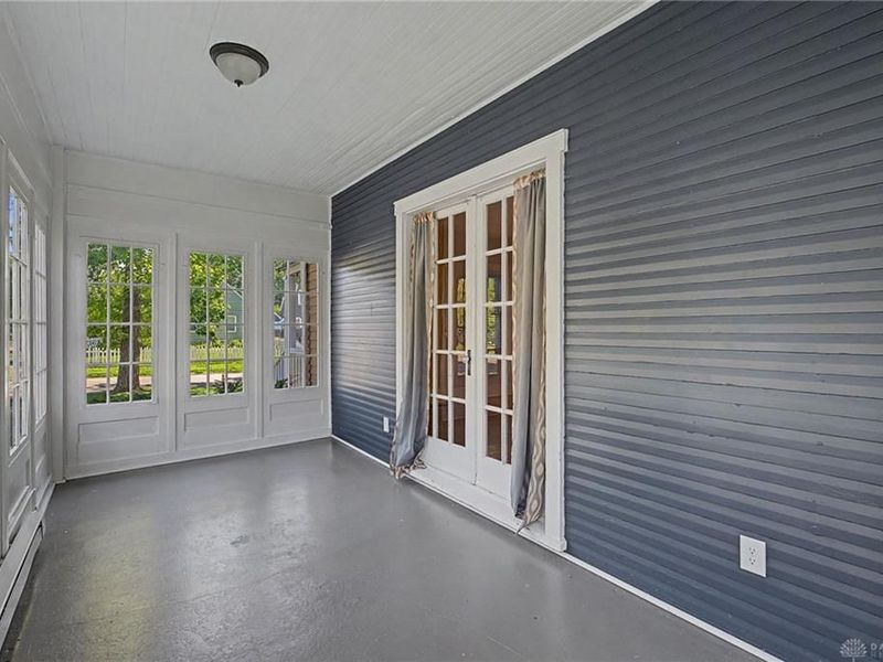 300 Wiltshire Boulevard, Oakwood, OH 45419 Photo 18