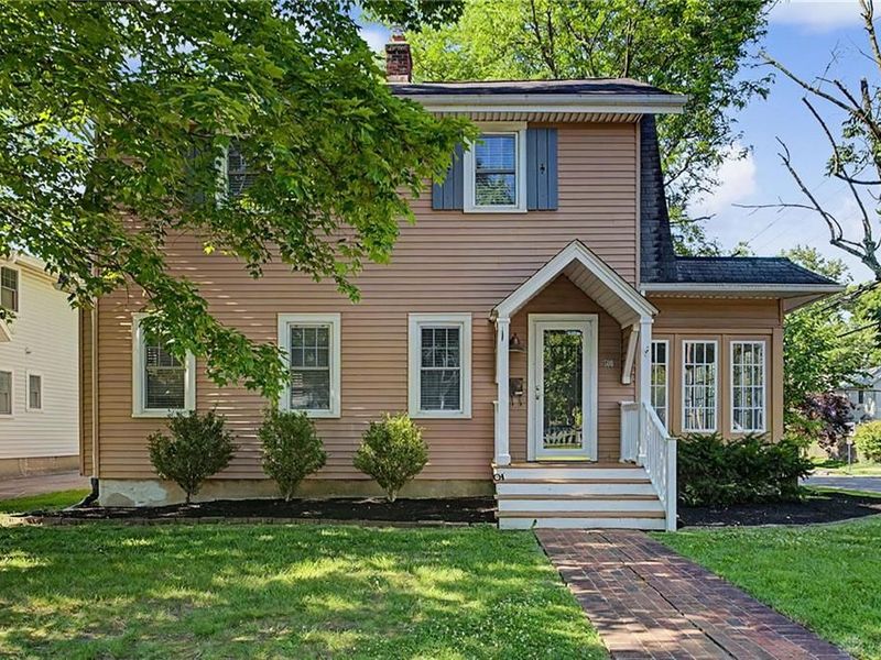 300 Wiltshire Boulevard, Oakwood, OH 45419 Photo 2