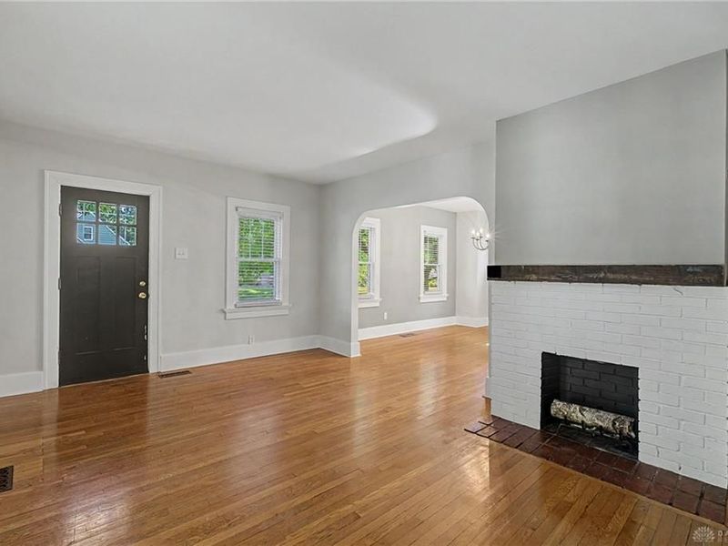 300 Wiltshire Boulevard, Oakwood, OH 45419 Photo 8