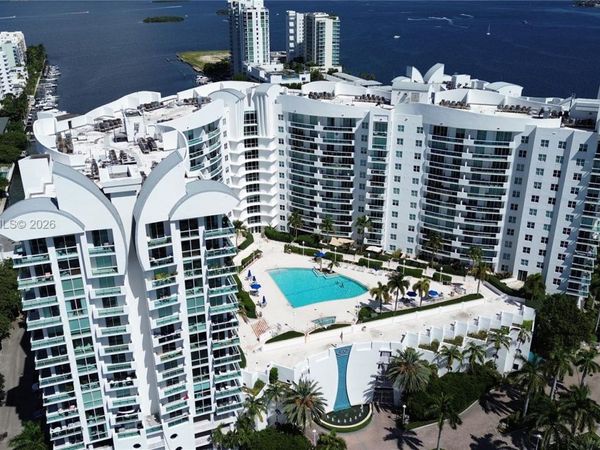 7900 Harbor Island Dr , Unit 925, North Bay Village, FL 33141