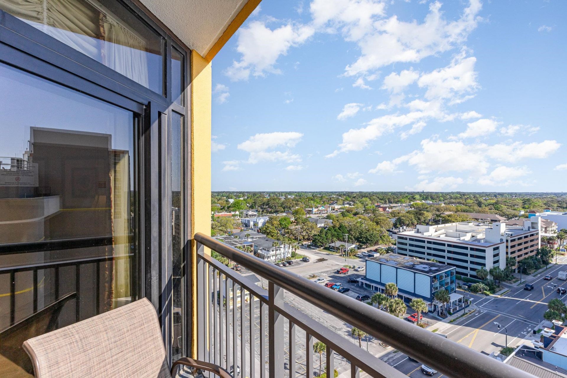 2600 N Ocean Blvd.  Photo 18