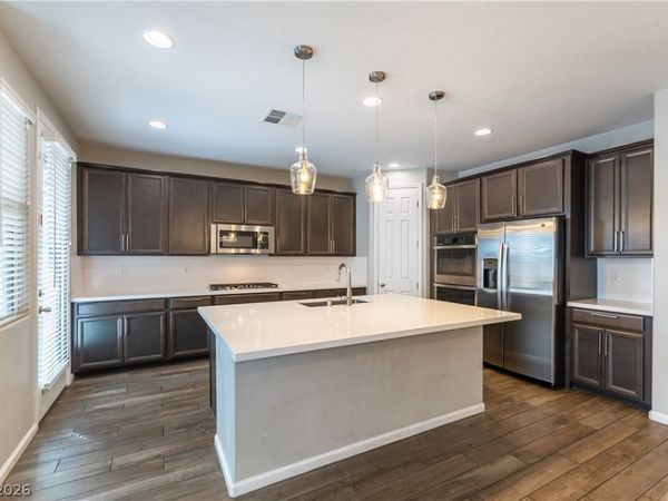 6008 Bugsy Street, North Las Vegas, NV 89081