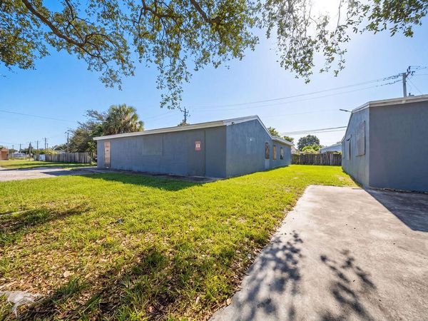 1900 N 66TH Avenue, Hollywood, FL 33024