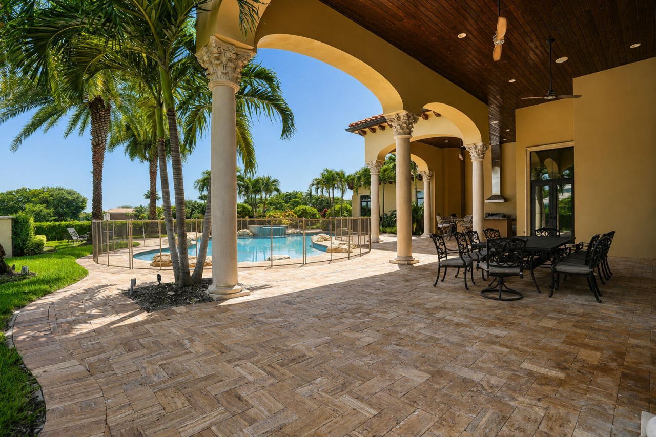 15855 Barnstormer Court, Wellington, FL 33414 Photo