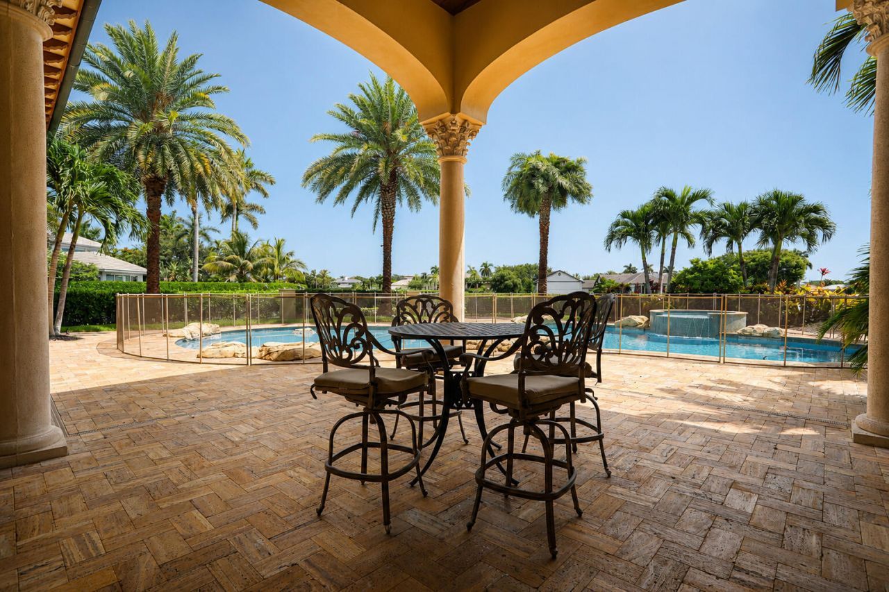 15855 Barnstormer Court, Wellington, FL 33414 Photo