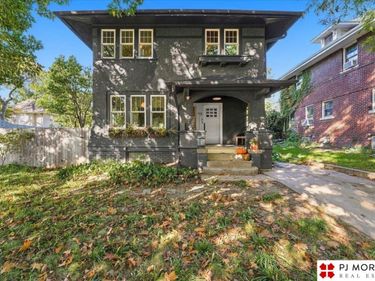 418 N 38th Avenue, Omaha, NE 68131