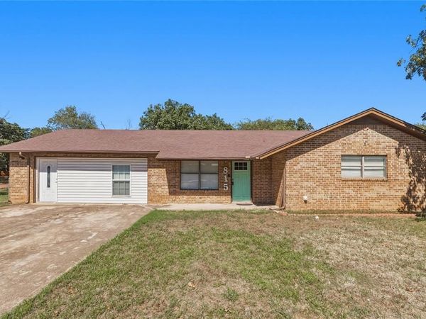 815 W Patterson Street, Eastland, TX 76448