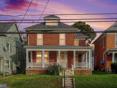 9 N MAIN STREET, LOGANVILLE, PA 17342