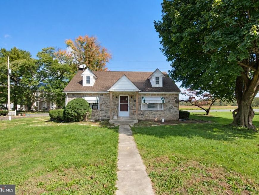 10 Hoch Road, Oley, PA 19547 Main Photo