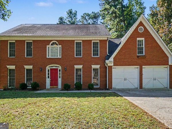 5483 Brookstone Drive NW, Acworth, GA 30101
