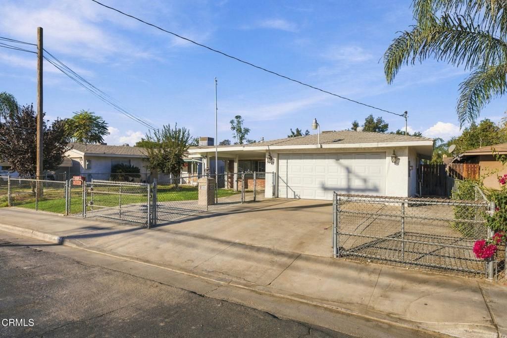 9908 Stobaugh Street, Lamont, CA 93241 Main Photo