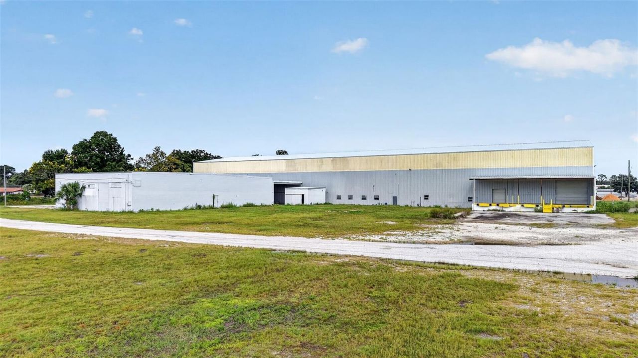 2628 Us Highway 441/27, Fruitland Park, FL 34731 Photo
