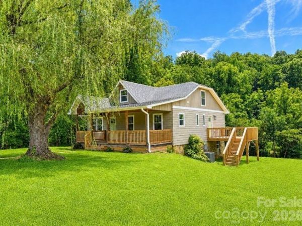 3786 US 70 Highway E, Marion, NC 28752