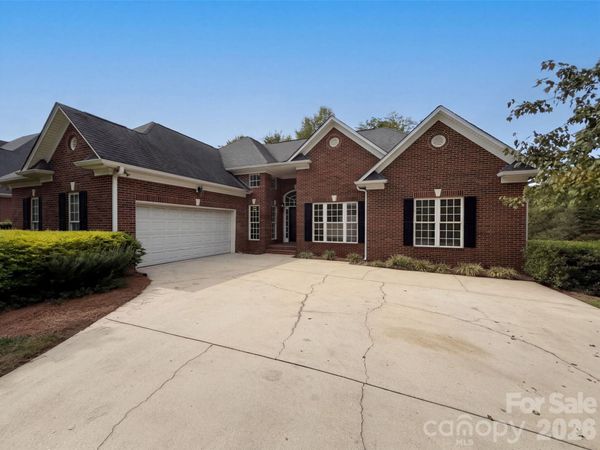 5102 Summerell Avenue, Gastonia, NC 28056