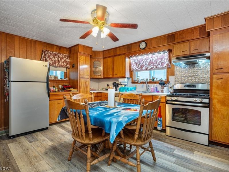 716 Adams Street, Conesville, OH 43811 Photo 4