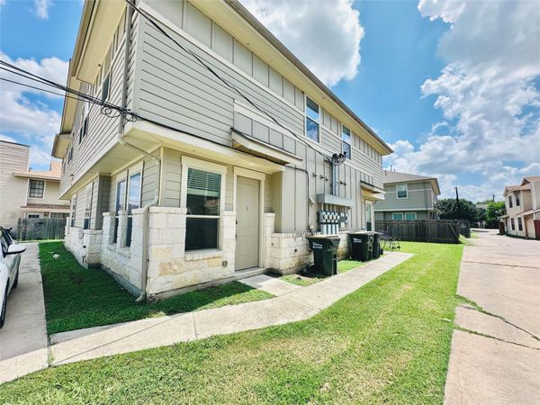 2216 Creekside LN, Unit C, Georgetown, TX 78626