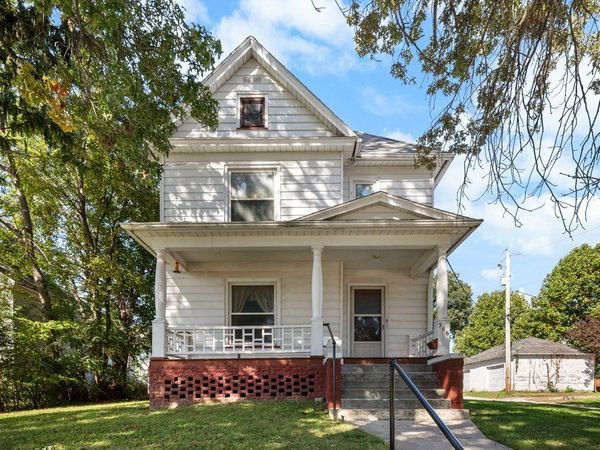 306 E 2nd Street , Kewanee, IL 61443