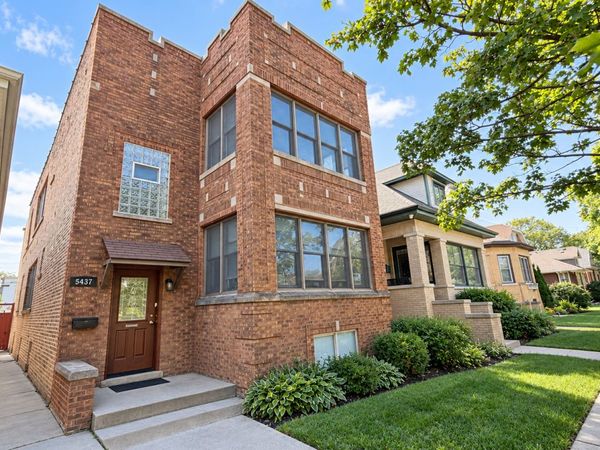5437 W Hutchinson Street , Unit 2, Chicago, IL 60641