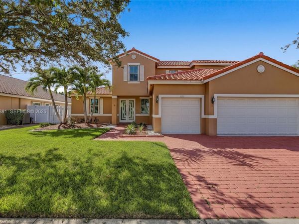 1588 SW 191st Ave , Pembroke Pines, FL 33029
