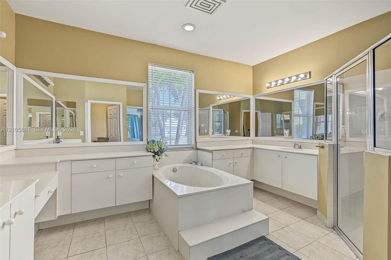 1588 SW 191st Ave , Pembroke Pines, FL 33029 Photo