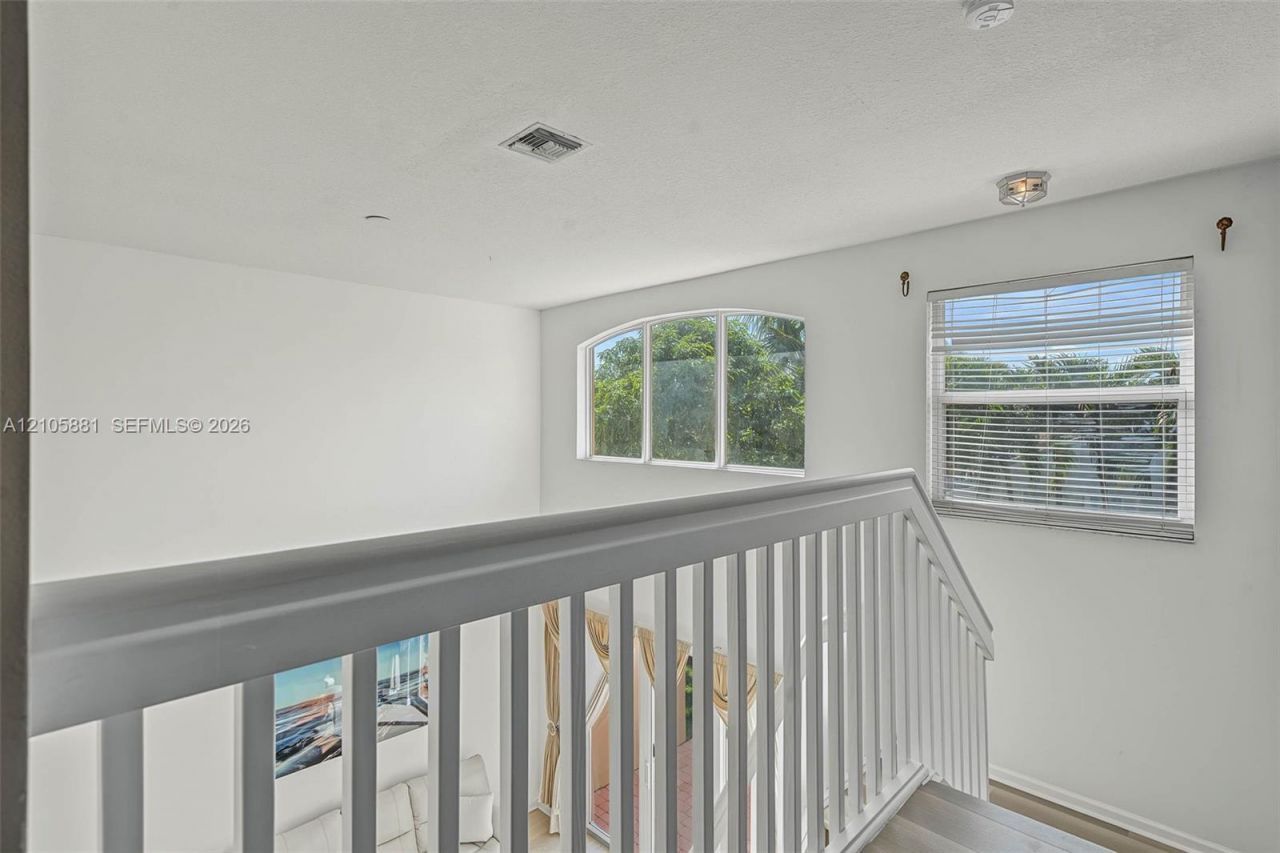 1588 SW 191st Ave , Pembroke Pines, FL 33029 Photo