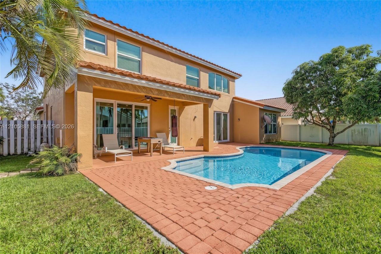 1588 SW 191st Ave , Pembroke Pines, FL 33029 Photo
