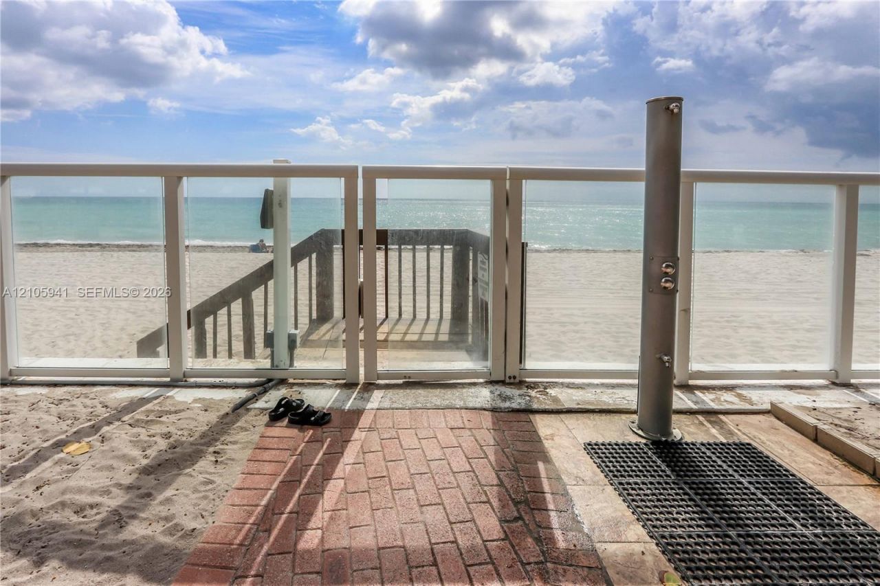 3001 S Ocean Dr , Unit 411, Hollywood, FL 33019 Photo