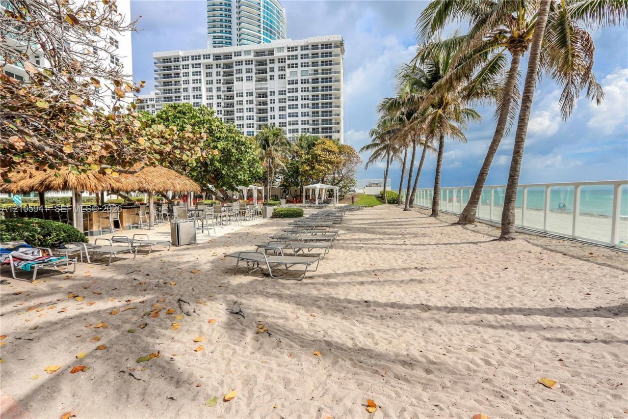 3001 S Ocean Dr , Unit 411, Hollywood, FL 33019 Photo